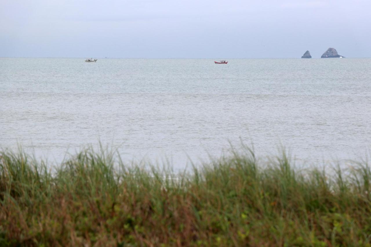 Curta Praia Do Quilombo - Lunata เปงญา ภายนอก รูปภาพ